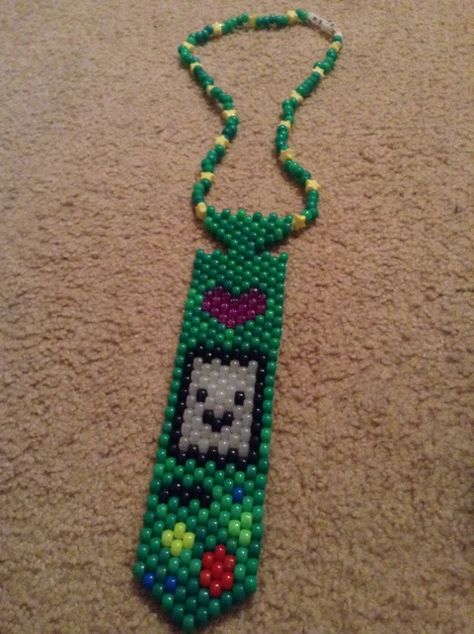 Kandi Leg Garter, Rave Cuffs Kandi, Kandi Tie Pattern, Cute Kandi Ideas, Kandi Ideas Cuffs, Kandi Tie, Kandi Projects, Kandi Creations, Rave Kandi Ideas