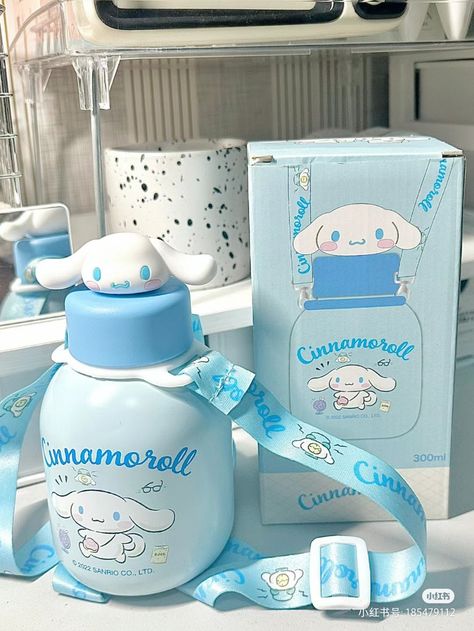 Cute Water Bottle, Kids Jewelry Box, Baby Blue Aesthetic, Images Kawaii, Hello Kitty Characters, Cute Water Bottles, Hello Kitty Birthday, Blue Cute, Cute Room Ideas