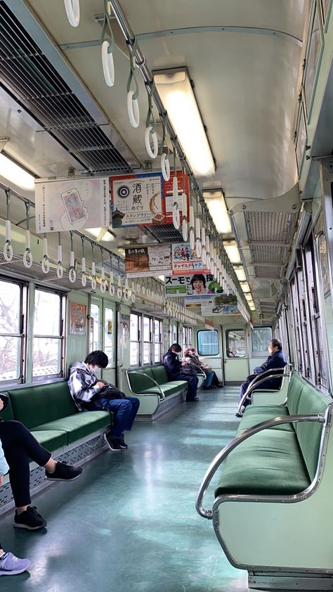 Tokyo Subway Aesthetic, Japan Train Inside, Japan Subway Aesthetic, Japanese Train Interior, Japanese Train Aesthetic, Crowded Street Aesthetic, Japan Train Aesthetic, Subway Train Aesthetic, Anime Subway