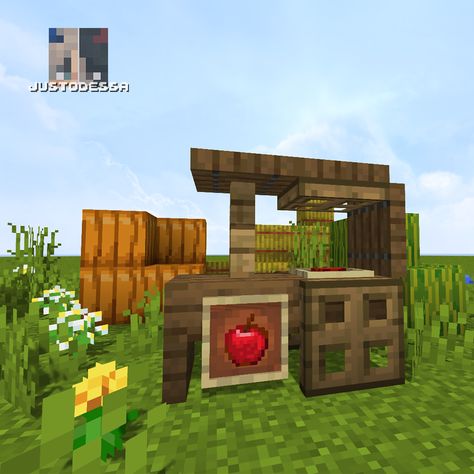 Minecraft Shop Stand, Fruit Stand Minecraft, Market Stand Minecraft, Minecraft Fruit Stand, Minecraft World Decorations, Fruit House Minecraft, Minecraft Stand Ideas, Minecraft Food Stand, Minecraft Outdoor Decor