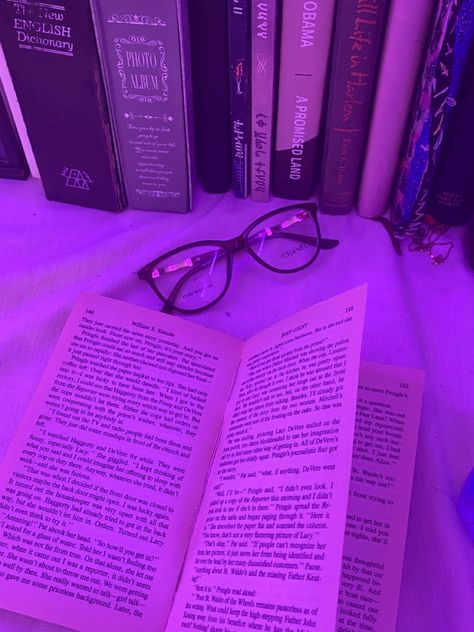 Purple Reading Aesthetic, Reading Aesthetic Purple, Purple Writing Aesthetic, Purple Books Aesthetic, Pacifica Northwest, Winter Pool, Arctic Monkeys Wallpaper, Books Wallpaper, Purple Room