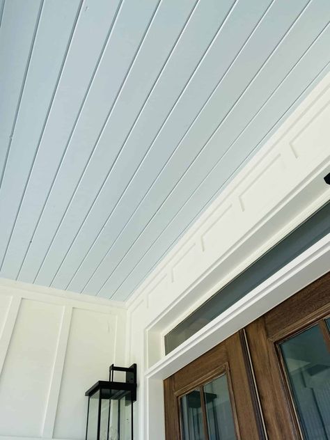 Paint Design For Bedroom, Blue Ceiling Porch, Porch Ceiling Blue, Ceiling Paint Design, Blue Ceiling Paint, Blue Beadboard, Modern White Farmhouse, Haint Blue Porch Ceiling, Blue Porch Ceiling