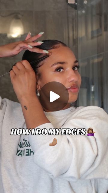 Ashlee West 🥥 on Instagram: "Edges tutorial 🧡" Curly Hair Down With Edges, Baddie Edges Hairstyles, How To Style Edges, Edges Hairstyles Latina, Edges Ideas, Edges Tutorial, Edges Hairstyles, Edge Tutorial, Ashlee West