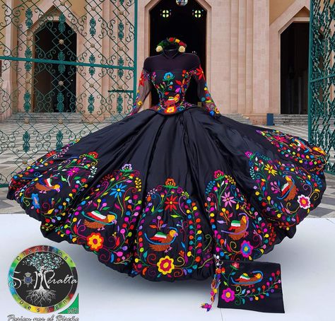 Mexican Theme Dresses, Charro Quinceanera Dress, Long Sleeve Quinceanera Dresses, Quinceanera Dresses Mexican, Vestido Charro, Mexican Quinceanera, Black Quinceanera Dresses, Charro Quinceanera, Quinceanera Themes Dresses