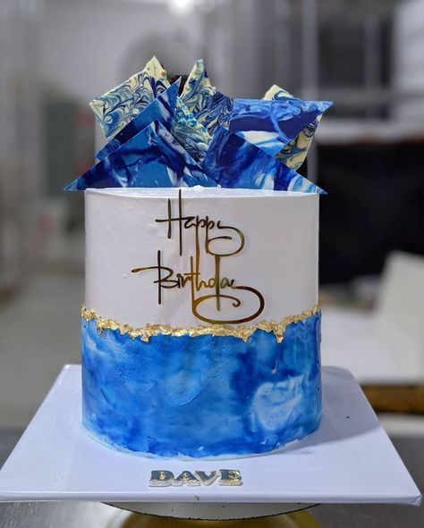 Modern Birthday Cakes, Blue Birthday Cakes, Cake For Husband, Birthday Cake For Him, Elegant Birthday Cakes, 18th Birthday Cake, Birthday Cakes For Men, Creative Birthday Cakes, Beautiful Birthday Cakes