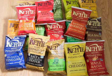 Every Flavor of Kettle Chips, Ranked Chip Flavors, Party Boards, Food Business Ideas, Vegan Party Food, Vegan Party, Kettle Chips, Healthier Options, Chips Brands, Christmas Sack