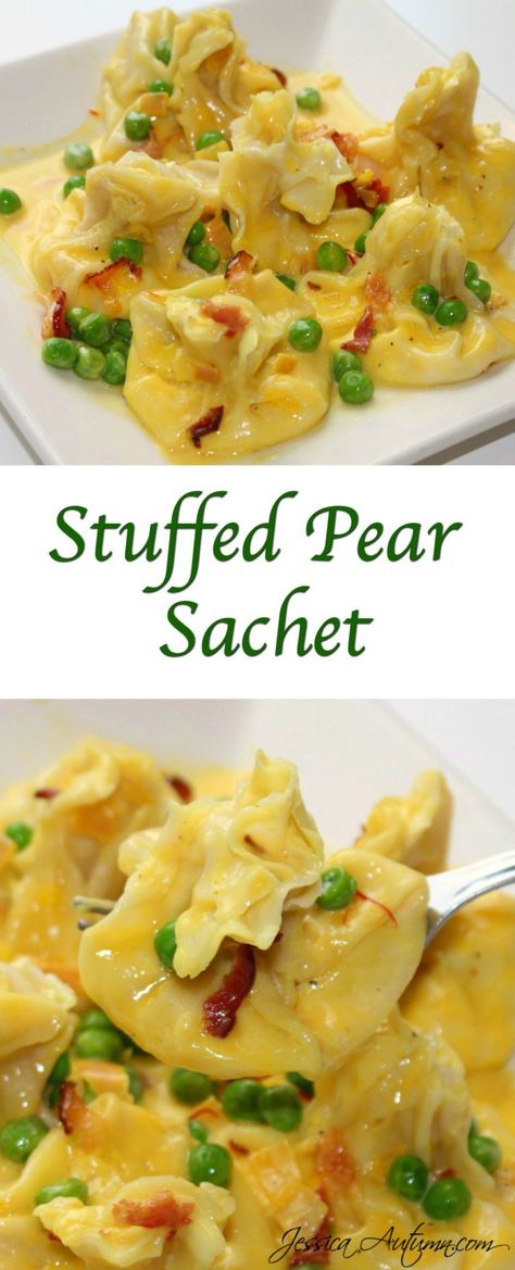 Stuffed Pear Sachet. I'm in love with this dish! Delicious pear and cheese filled pasta pouches with a creamy saffron sauce drizzled over the top. It's truly heavenly! Cheese Filled Pasta, Pear And Cheese, Saffron Sauce, Vegetable Ideas, Italian Cuisine Recipe, Filled Pasta, Creative Kitchen, Thanksgiving Food, Stuffed Pasta Shells