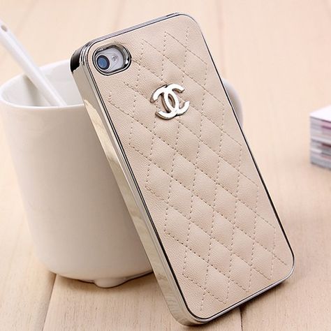 wow how much Chanel Phone Case, Chanel Iphone Case, Accessoires Iphone, Cases Diy, Iphone Prints, Pattern Iphone Case, Iphone Accessories, Galaxy S3, Iphone 5c