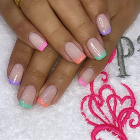 30 Latest Short Square Nail Designs To Try In 2023! - alexie Square French Nail Designs, Square French Nails, Short Square Nail Designs, Squoval Acrylic Nails, Pastel Square, Short Square Nail, Birthday Nail, Square French, Orange Nail Designs