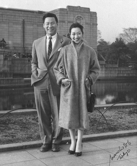 1930s Shanghai, Black Swans, Old Shanghai, October Fashion, Asian History, Morning Post, Childhood Home, Chinese History, South China