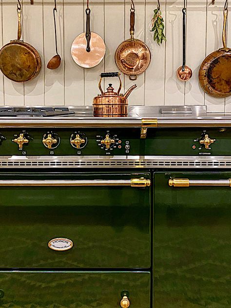 Lacanche stove in Preppy Kitchen kitchen via Quintessence Old Hollywood Kitchen, Classic Green Kitchen, Lacanche Kitchen, Kitchen Stove Ideas, Modern Kitchen Stove, Emerald Kitchen, John Kanell, Decor Business Ideas, Home Decor Business Ideas