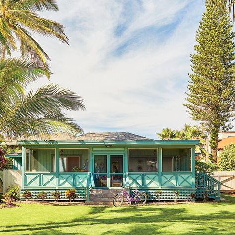 Hawaii Homes, Tropical Home Decor, Surf Shack, Beach Shack, Beach Cottage Decor, Beach House Interior, Beach House Design, Beach Bungalows, Beach Cottage Style