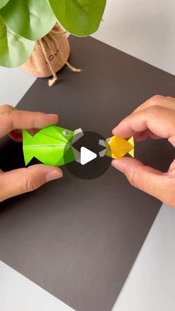 Hand-made red flag on Instagram: "It’s so fun to eat big fish and small fish origami. Let‘s take the kids together" Origami Fish Easy, Fish Origami, Animated Art, Paper Fish, Origami Fish, Kids Fishing, Small Fish, April 16, Big Fish