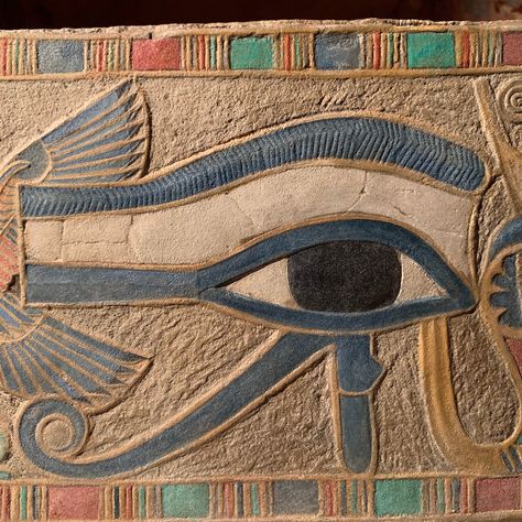 Egyptian Artwork, Eye Aesthetic, Egyptian Drawings, Starověký Egypt, Horus Eye, Egypt Aesthetic, Egyptian Painting, Egiptul Antic, Egyptian Eye