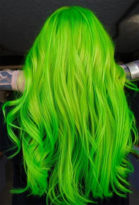 Bright Green Hair, Pastel Green Hair, Green Hair Color Ideas, Green Hair Color, Hair Dye Brands, Neon Green Hair, Emerald Green Hair, Green Hair Dye, Bleaching Your Hair