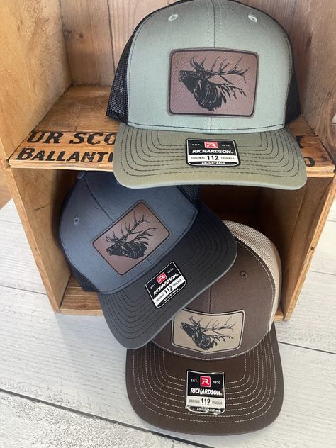 Elk engraved patch hunting hat! Choose from 3 colors of the Richardson 112 SnapBack adjustable hat! Brown/tan, dark grey and black, and loden/black! All hats ship in a box! Hunting Hats Mens, Country Hats Men, Country Outfits Men, Country Boy Outfits, Cowboys Hats, Farm Hat, Hunting Gifts For Men, Country Hat, Hunting Hats