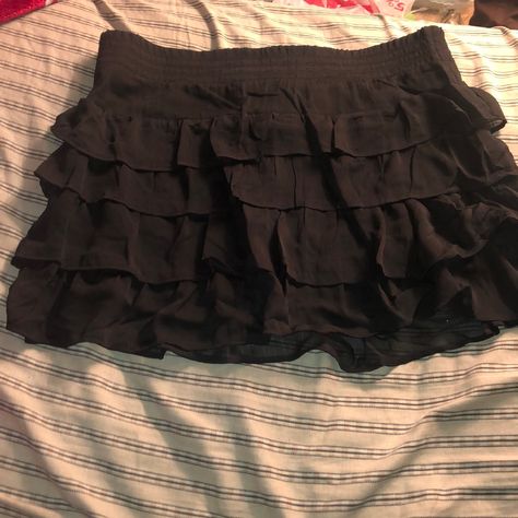 Brand New Never Worn Skirts In Perfect Condition. All Black With Ruffles. None Came With Tags. Some Stretch To The Waist Band. 100% Polyester. S/M/L Available. Skirt In The Photo Is A Large. Black Ruffle Skirt Outfit, Black Skirt Plus Size, Ruffle Skirt Black, Ruffle Skirt Outfit, Black Tiered Skirt, Thrift Ideas, Black Ruffle Skirt, Frilly Skirt, Deer Costume