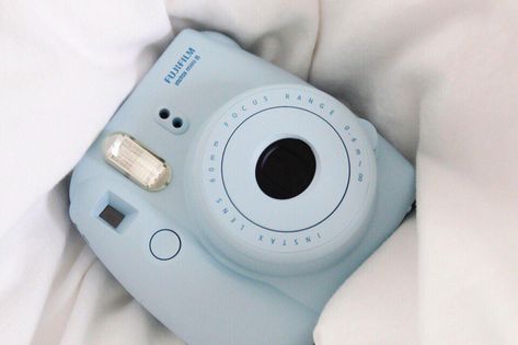 Baby Blue Wallpaper, Baby Blue Aesthetic, Color Celeste, Light Blue Aesthetic, Blue Aesthetic Pastel, Color Vibe, Camera Icon, Gadgets Technology Awesome, Royal Baby