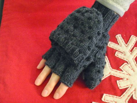 Convertible Thrummed Mittens- Free Knitting Pattern from Autumn Hill Llamas & Fiber Autumn Hill, Convertible Mittens, Knitting Group, Fingerless Mitts, Mittens Pattern, Knitted Wit, Knitted Slippers, Wrist Warmers, Knit Mittens