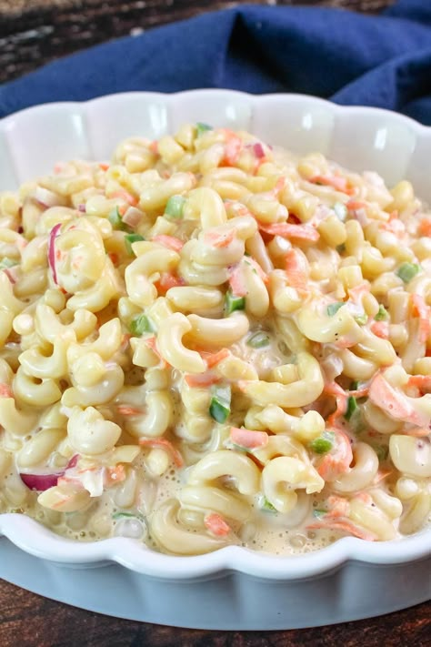 Sweet Macaroni Salad Macaroni Salad With Sweet Condensed Milk, Sweet Macaroni Salad, Macaroni Salads, Simple Salads, Barbecue Sides, Potato Salads, Yummy Pasta, Potato Pasta, Macaroni Recipes