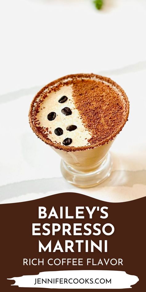 Bailey's Espresso Martini has a rich coffee flavor. This sophisticated blend of Ketel One vodka, Baileys Irish cream, and Kahlua is shaken with fresh espresso and a touch of simple syrup for a perfectly balanced cocktail. Garnished with a decadent layer of dark chocolate and whole coffee beans, it’s a luxurious treat for coffee lovers and cocktail enthusiasts alike. Blended Espresso Martini, Espresso Martini Without Espresso, Espresso Martini With Baileys, Expresso Martinis, Creamy Espresso Martini, Chocolate Espresso Martini, Alcoholic Punch Recipes, Non Alcoholic Punch, Espresso Martini Recipe