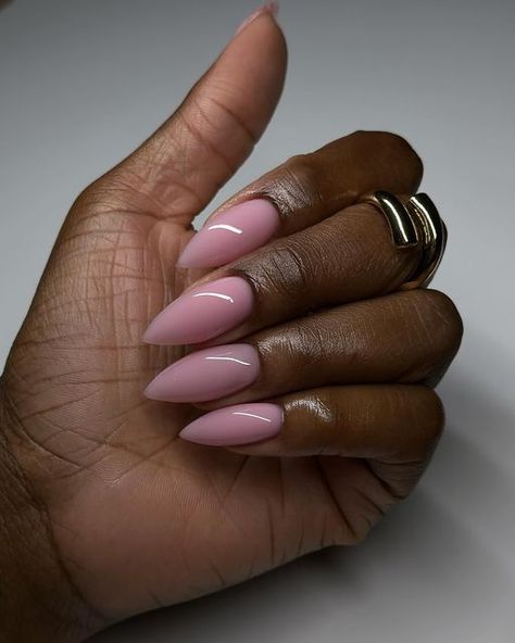 Aprés Gel-X and Structured manicures on Instagram: "This colour has no name unfortunately ❤️  Happy new month x  #dovenailsbysharon #apresgelx #gelx #stilettonails" Nail Design Oval Shape, Bubble Gum Pink Almond Nails, Natural Pink Almond Nails, Two Different Colored Nails On Each Hand, Neutral Almond Nails, Safe Nails, Pastel Almond Nails, Pleasing Nails, Date Nails