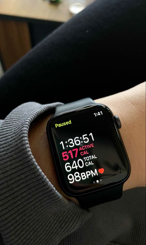 Fitness Watch Aesthetic, Apple Watch Workout, Gym Icon, Apple Watch Fitness, Fitness Vision Board, Apple Fitness, Working Out Outfits, Apple Watch Se, Produk Apple