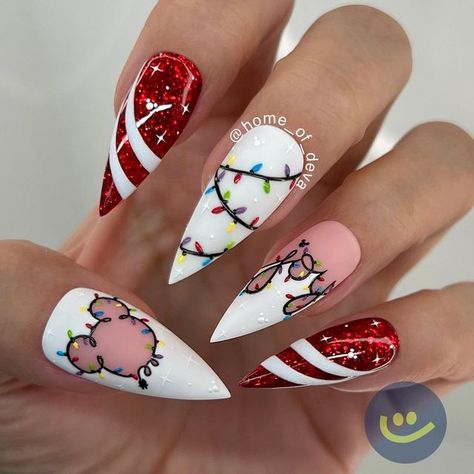 Disney Christmas Nails, Disneyland Nails, Disney Nail Designs, Holiday Nails Winter, Candy Cane Nails, Holiday Nail Designs, Light Nails, Cute Christmas Nails, Christmas Nail Art Designs