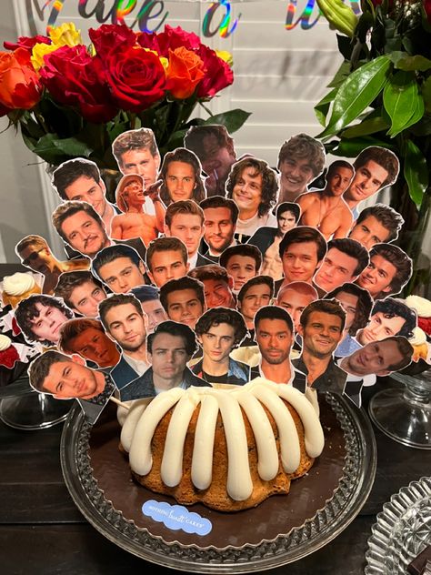 Birthday cake decorated with pictures of celebrity crushes. Celebrity Crush Birthday Cake, Crush Birthday Cake, Celebrity Crush Cake, Crush Birthday, Celebrity Cake, Happy Birthday Andy, Crush Cake, Man Cakes, Smash Cakes