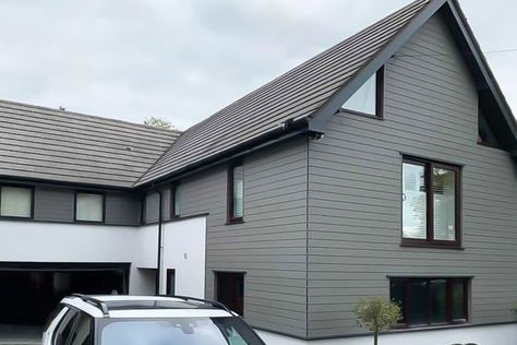 Grey Wall Cladding, White Paint House, Rendered Houses, Composite Cladding, House Cladding, Grey Wall, Exterior Cladding, Stone Grey, Wall Cladding