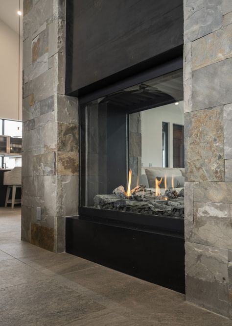 4 Inspiring, Eye-Catching Fireplace Designs - Mountain Living Stone Modern Fireplace, Black Tile Fireplace, Black Mantle Fireplace, Black Brick Fireplace, Small Rustic House, Black Mantle, Luxe Lodge, Modern Mountain House, Black Brick Wall