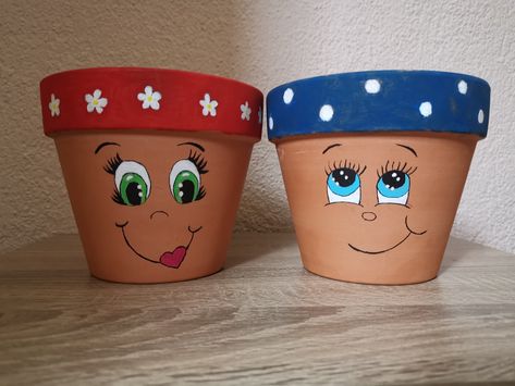 Pot Decoration With Clay, Clay Pot Faces, Painted Pots Terracotta, Pots With Faces, Plant Pots Crafts, Terra Cotta Pot Crafts Diy, Clay Pot Projects, Flower Pot People, Plant Pot Design