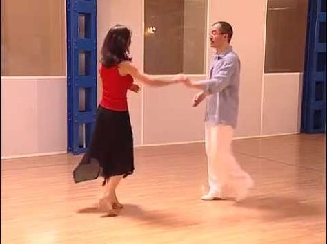 Cuban Salsa Dancing, Salsa For Beginners, Salsa Dancing Steps, Salsa Moves, Ballroom Dancing Hairstyles, Ballroom Dance Quotes, Salsa Dance Lessons, Cuban Salsa, Dance Tutorials