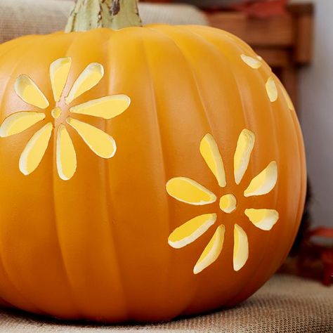 Pumpkin Carving Flower Design, Pumpkin Carving Ideas Aesthetic Flowers, Pumpkin Carving Ideas Flowers, Flower Pumpkin Carving Ideas, Pumpkin Carving Ideas Flower, Cute Pumpkin Carving Stencils, Cute Simple Pumpkin Carving, Pretty Pumpkins Carving, Tabel Jadwal