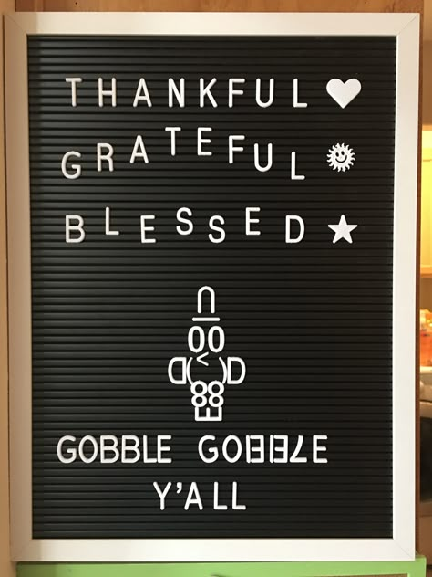 Friendsgiving Message Board, November Message Board Quotes, Thanksgiving Sayings For Letter Board, Thanksgiving Letter Board Ideas, Thanksgiving Felt Board Quotes, Thanksgiving Message Board, Funny Fall Letter Board Quotes, Thanksgiving Signs And Sayings, November Letterboard Quotes