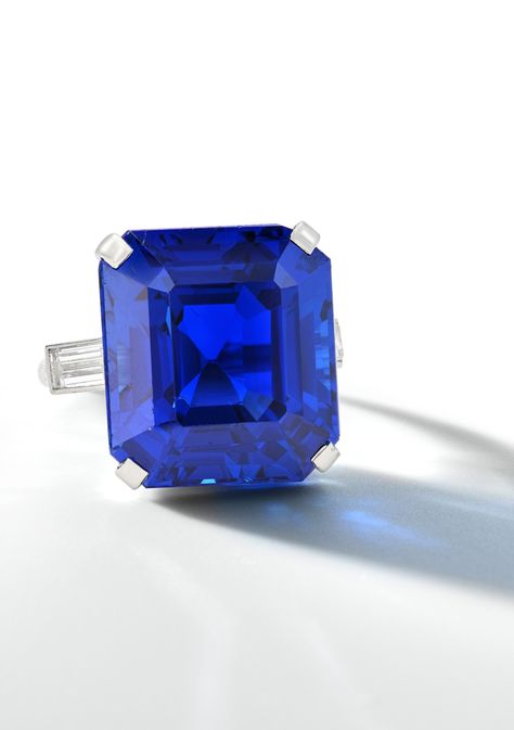 Cartier An Extraordinary Sapphire and Diamond Ring Auction Closed June 8, 01:25 PM -03 Estimate 1,500,000 - 2,500,000 USD Lot Sold 3,266,500 USD Magnificent Jewels, Sapphire Rings, Sapphire And Diamond Ring, Baguette Diamond, Amazing Jewelry, Simple Design, The Collection, Cartier, Sapphire Ring