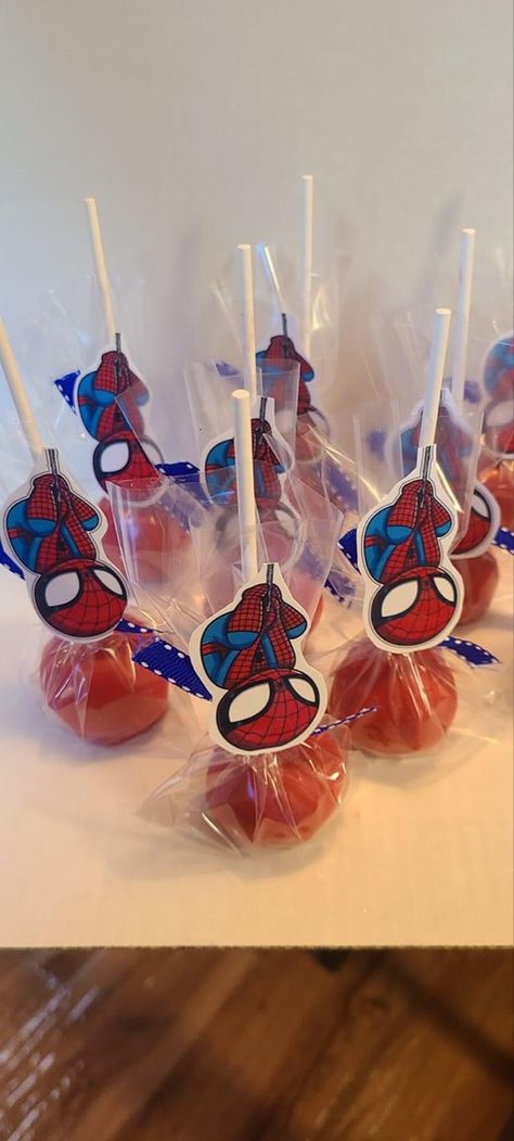 Spider Man Treat Table Ideas, Spiderman Party Treats Ideas, Spider Man Sweet Table, Spider Man Birthday Snack Ideas, Spider-man Backyard Party, Spider Man Birthday Party Ideas Dessert Tables, Spiderman And Frozen Birthday Party, Spidey And His Amazing Friends Party Diy, Spiderman Dessert Table Ideas