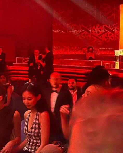 📸 230524 JENNIE at #Cannes2023 Film Festival, #TheIdol After Party JENNIE CANNES FESTIVAL #JENNIEatCANNES Jennie After Party, Jennie Party, Jennie Cannes, Cannes Festival, The Idol, After Party, Cannes Film Festival, Blackpink Jennie, Party Night