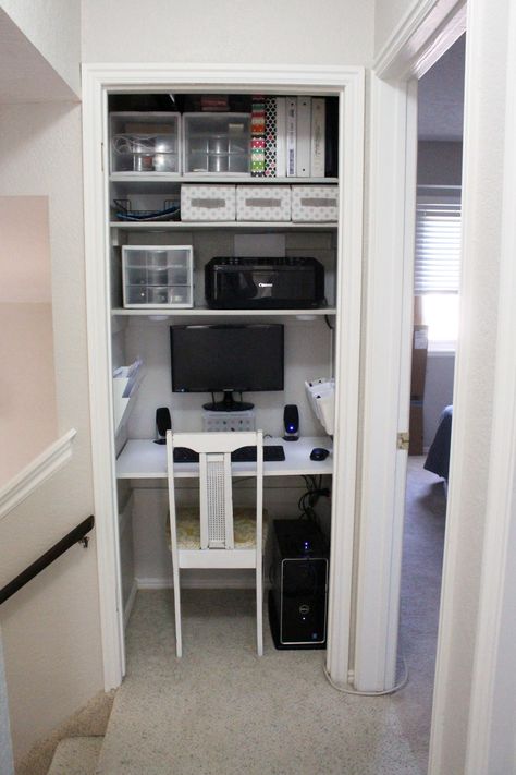 Small Closet Desk, Closet Turned Office, Closet Desk, Tiny Home Office, Airing Cupboard, Home Office Closet, Tiny Office, Bilik Air, Closet Vanity