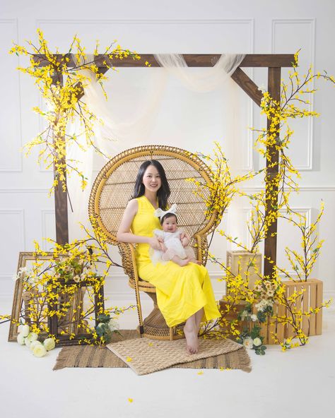 mother's day set up in 2023 Mothers Day Photo Booth, Mother’s Day Photoshoot, Mother Day Photo, Mother Day Photoshoot, Mother Day Photoshoot Mini Sessions, Mothers Day Gifts Toddlers, Mothers Day Photoshoot, Mommy And Me Poses, Family Photo Studio