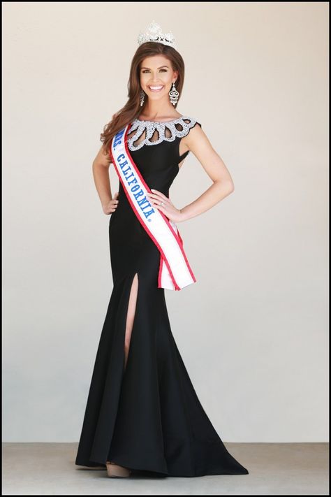 Black Formals, Queen Photoshoot, Pageant Photography, Pageant Queen, Pageant Evening Gowns, Pageant Life, Prom Picture, Miss California, Gown Ideas