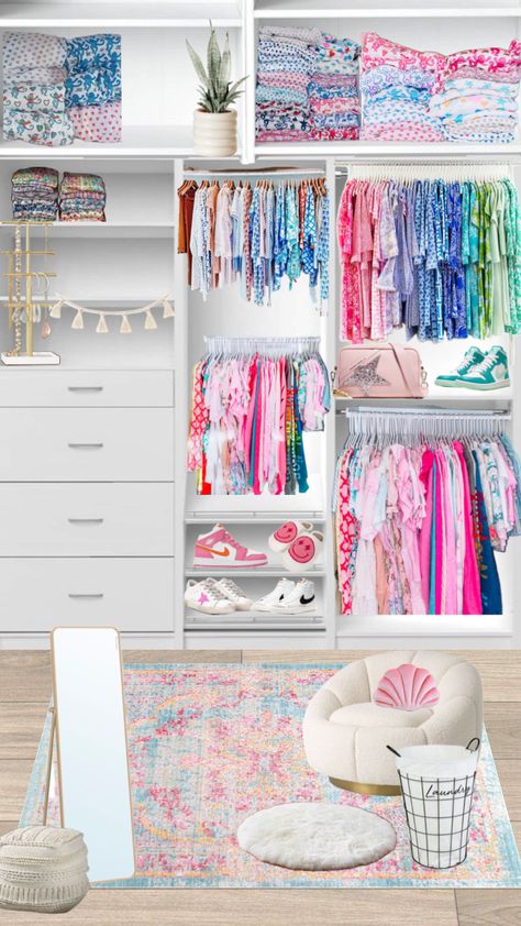 Preppy Closet Organization, Dream Closet Room, Teen Closet, Preppy Closet, Preppy Bedroom, Classic Prints, Cute Diy Room Decor, Cosy Room, Closet Room