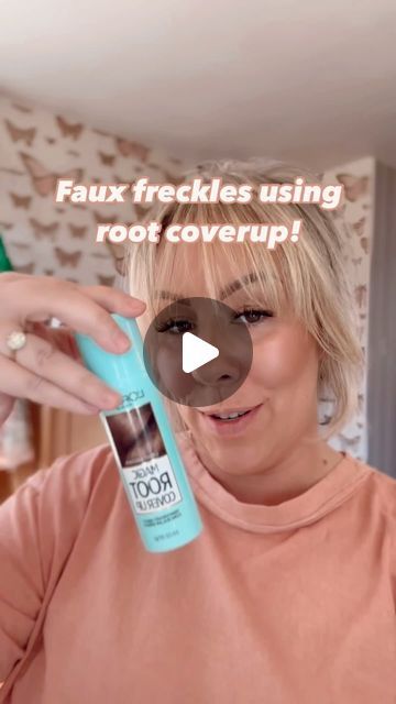 Lacey Farber on Instagram: "Faux freckles using magic root cover up. Bruh. 
.
.
.
.
.
.
#fauxfreckles #freckles #makeuphacks #makeuptrend #magicrootcoverup #makeuptutorial" How To Do Fake Freckles, Diy Freckles, Fake Freckles Tutorial, Fake Freckles, Root Cover Up, Faux Freckles, Natural Face, Cover Up, On Instagram