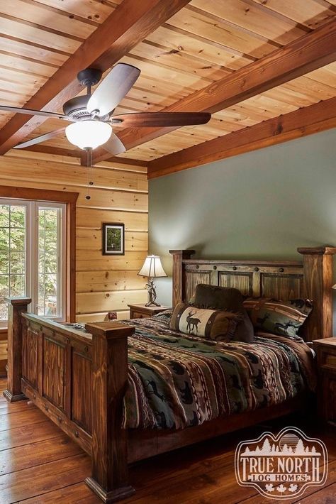 Cabin Style Bedroom Rustic, Cabin Like Homes Interior, Rustic Cabin Remodel, A Cabin Interior, Cosy Cabin Bedroom, Log House Bedroom Ideas, Cabins Interiors Cozy, Cabin Home Decor Living Room, Log Cabin Style Bedroom