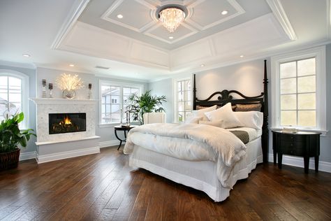 Love these hardwood floors. Looks so nice with the white bedding and fireplace. Real Estat, Dreamy Bedrooms, Hard Wood, White Bedroom, Beautiful Bedrooms, Home N Decor, Dream Bedroom, My New Room, 인테리어 디자인