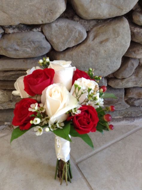 Red And White Flower Bouquets Prom, Red Mini Bouquet Prom, Red And White Flower Arrangements Simple, Homecoming Flowers Bouquet Red, Red And White Prom Bouquet, Red Prom Dress Bouquet, Prom Flowers With Red Dress, Red Flower Bouquet For Prom, Homecoming Bouquet Ideas Red