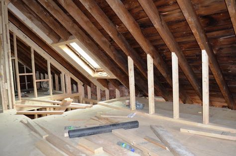 The Bennett House: The attic - with its cathedral ceilings Low Ceiling Attic Ideas, Attic Conversion Ideas, Low Ceiling Attic, Attic Makeover, Attic Renovation Ideas, Finished Attic, Exposed Rafters, Attic Playroom, Attic Loft