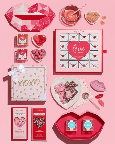 Valentine Gifts Chocolate, Valentines Marketing, Branding Design Ideas, Valentine's Day Gifts For Him, Chocolate Letters, Packaging Design Ideas, Gummy Candies, Box Crafts, Packaging Template Design