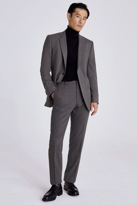 Grey Suit Black Turtleneck Men, Men In Turtlenecks And Suits, Turtleneck Suit Outfit Men, Suit Turtleneck Men, Turtleneck Suit Men, Blazer Turtleneck Outfit, Turtle Neck Suit Men, Turtleneck With Blazer, Elegant Outfits For Men