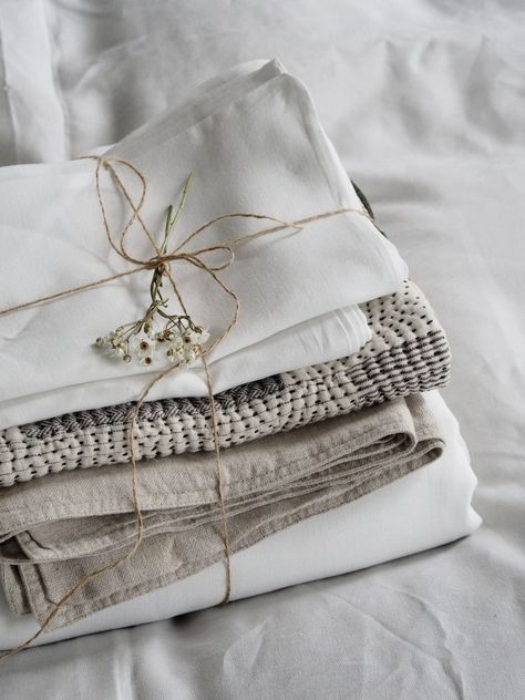 How to care for your bed linen, with eco-friendly dry cleaners BLANC Minimalist Bedroom Men, Kain Linen, Scarf Photography, Fresh Laundry, Fabric Photography, Grey Linen Bedding, Natural Branding, Dry Cleaners, Clothing Photography